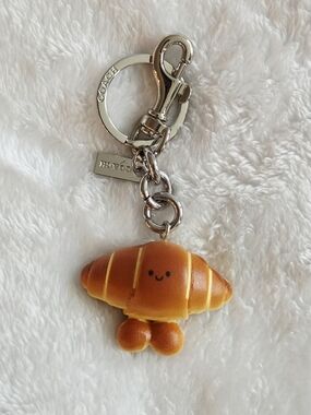 C Logo Silver Key Ring with Cute Croissant Charm - Brown Fun Bag Charm